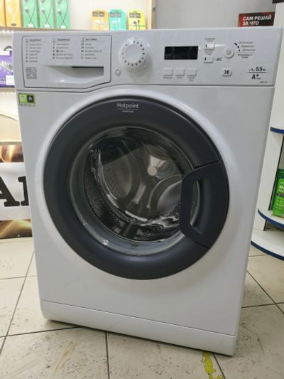 Лот: 17410205. Фото: 1. Стиральная машинка Hotpoint Aristone. Стиральные машины