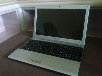 Лот: 6132878. Фото: 1. Игровой Ноутбук Samsung. Ноутбуки