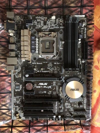 Лот: 16366096. Фото: 1. Материнская плата ASUS H97-plus. Материнские платы