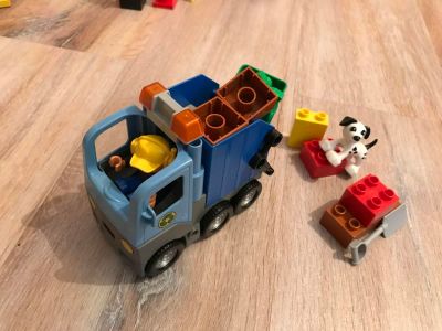 Лот: 10590608. Фото: 1. Lego duplo мусоровоз. Конструкторы