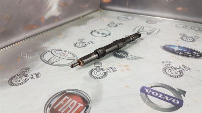 Лот: 23590615. Фото: 1. Форсунка Ford Mondeo HJBA 1131702. Двигатель и элементы двигателя