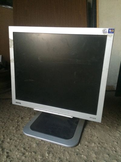 Лот: 6079338. Фото: 1. монитор BenQ FP72G+D. ЖК-мониторы