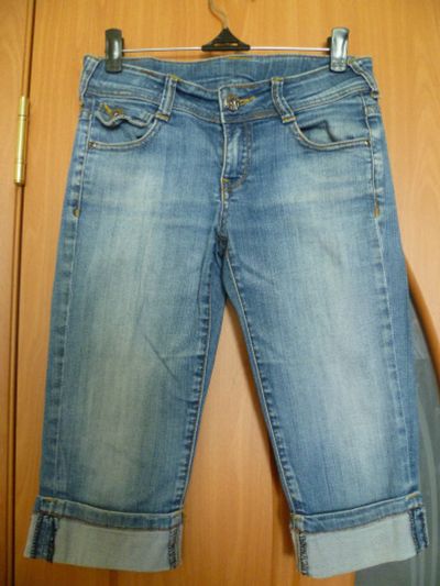 Лот: 16352202. Фото: 1. Джинсовые капри Zara Kids рост... Брюки, шорты, джинсы