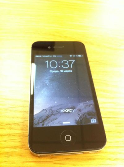 Лот: 5254478. Фото: 1. Apple IPhone 4S на 32GB Black. Смартфоны