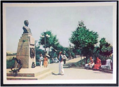 Лот: 7708297. Фото: 1. Открытка Севастополь. Памятник... Открытки, конверты