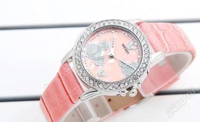 Лот: 2586973. Фото: 1. Часы Disney Mickey pink. Оригинальные наручные часы