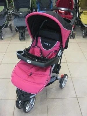 Лот: 5067663. Фото: 1. продам коляску прогулочную Geoby... Коляски