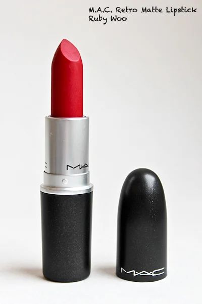 Лот: 6641712. Фото: 1. Помада MAC Ruby Woo. Макияж