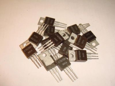 Лот: 4027020. Фото: 1. Транзисторы КТ 805 БМ (88г.). Транзисторы