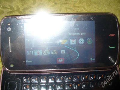 Лот: 476265. Фото: 1. Nokia N97 копия(почти похож!). Кнопочные мобильные телефоны