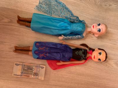 Лот: 16907624. Фото: 1. Большие Эльза и Анна певучие. Куклы и аксессуары