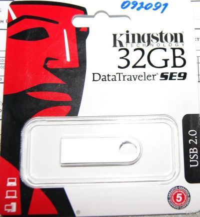 Лот: 12809608. Фото: 1. Kingston DataTraveler SE9 32 Гб. USB-флеш карты