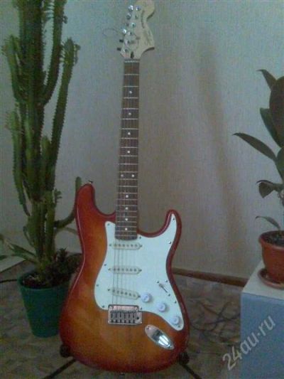 Лот: 1201523. Фото: 1. электрогитара Fender squier standard... Гитары