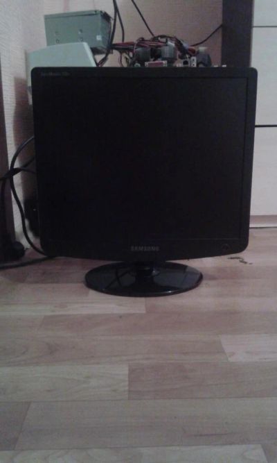 Лот: 6964947. Фото: 1. монитор Samsung SyncMaster 732n... ЖК-мониторы