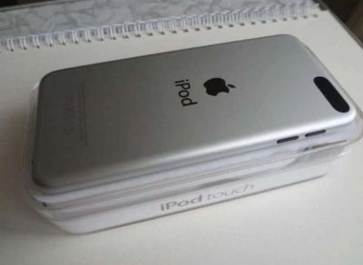 Лот: 6901288. Фото: 1. iPod touch 5 16gb срочно! Повтор. Плееры