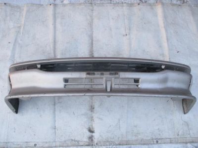 Лот: 15294332. Фото: 1. Бампер передний Toyota Lite Ace... Кузов