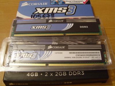 Лот: 3010154. Фото: 1. Оперативная память CORSAIR 2000MHZ... Оперативная память