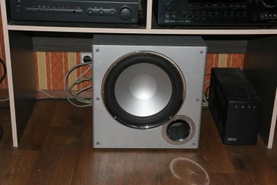 Лот: 3312126. Фото: 1. Сабвуфер Polk Audio PSW12. Активные акустические системы