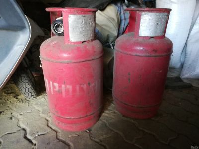 Лот: 15830260. Фото: 1. 2 Газовых балона. Баллоны, газ в баллонах