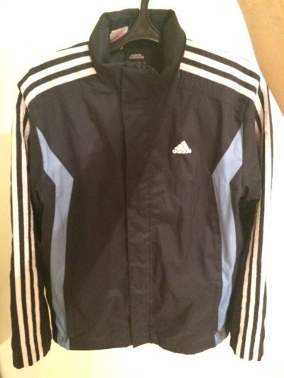 Лот: 5525448. Фото: 1. Куртка adidas, синяя, размер L... Верхняя одежда