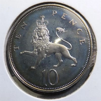 Лот: 3716596. Фото: 1. Великобритания 10 пенсов 1984. Великобритания и острова