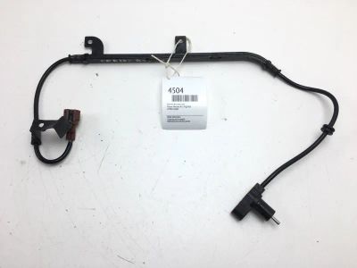 Лот: 20374930. Фото: 1. Датчик ABS Nissan Maxima 4790131U00... Электрооборудование