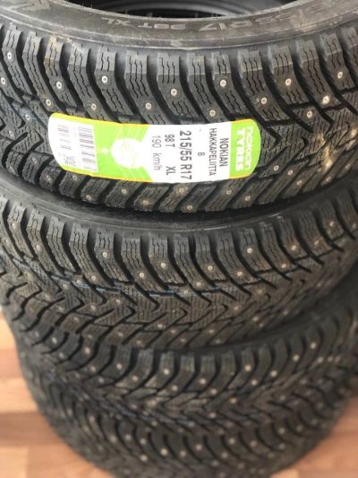 Лот: 12950560. Фото: 1. Шины зимние Nokian Hakkapeliitta... Шины