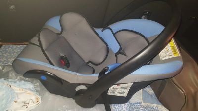Лот: 14278110. Фото: 1. Автолюлька 0+. Детские автокресла