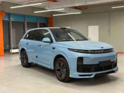 Лот: 25390805. Фото: 1. Внедорожник LiXiang L7 2025. Автомобили
