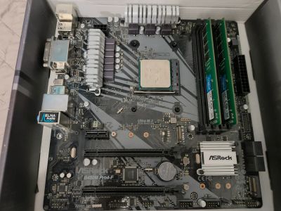 Лот: 25068912. Фото: 1. Asrock B450M Pro4-F + Ryzen 5... Комплекты запчастей