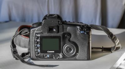 Лот: 16418613. Фото: 1. Фотоаппарат Canon EOS 20D. Цифровые зеркальные