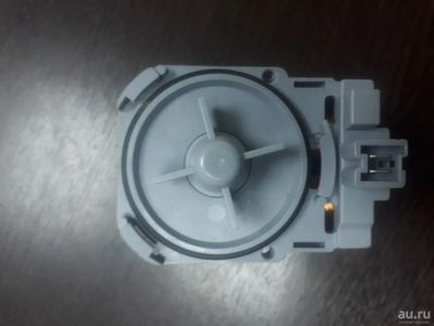 Лот: 13503651. Фото: 1. насос стиральной машины Siemens... Запчасти для остальной бытовой техники