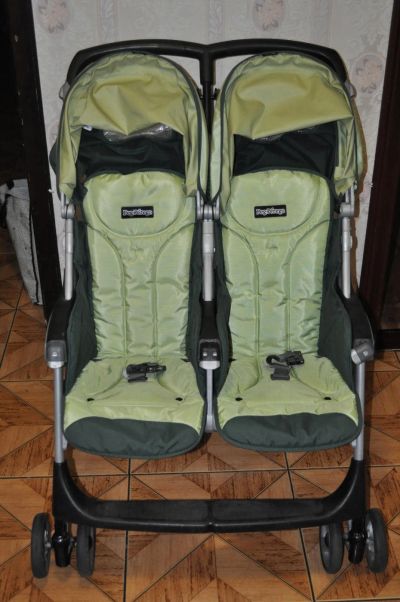 Лот: 7522643. Фото: 1. Peg Perego Aria Twin. Коляски