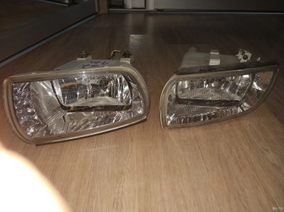 Лот: 14909479. Фото: 1. противотуманки impreza gg2 1 модель. Оптика и освещение