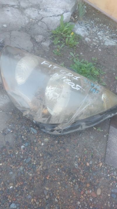 Лот: 19077434. Фото: 1. фары honda fit gd1. Оптика и освещение
