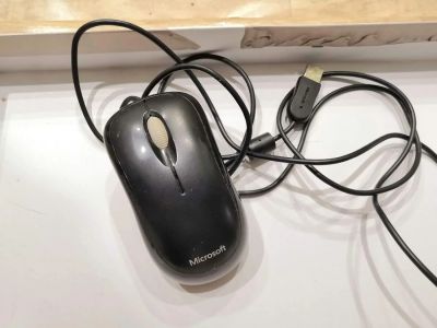 Лот: 16424661. Фото: 1. Мышь проводная Microsoft Basic... Клавиатуры и мыши