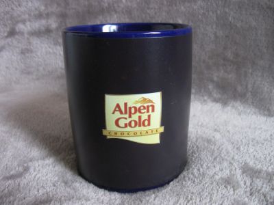 Лот: 19320993. Фото: 1. Кружка хамелеон Alpen Gold, Альпен... Кружки, стаканы, бокалы