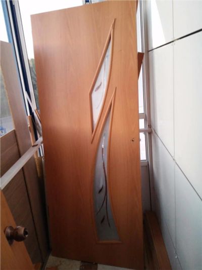 Лот: 7593312. Фото: 1. Дверь межкомнатная со стеклом. Двери межкомнатные