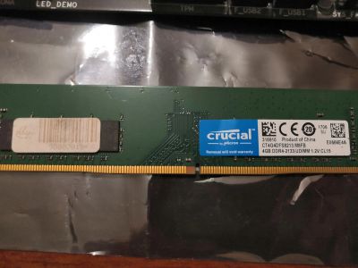 Лот: 15126277. Фото: 1. Crucial DDR4 2133 4gb. Оперативная память