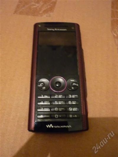 Лот: 1720022. Фото: 1. Sony Ericsson W902 нуждается в... Кнопочные мобильные телефоны