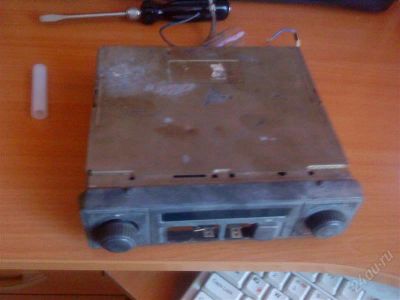 Лот: 811266. Фото: 1. старый автомобильный радиоприемник. Другое (автозвук)