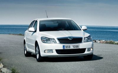 Лот: 10719714. Фото: 1. Skoda Octavia 2004-2013 Крюк буксировочный... Тросы буксировочные