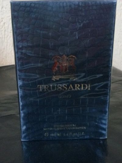 Лот: 9335731. Фото: 1. парфюмированная вода Trussardi... Мужская парфюмерия