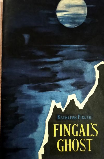 Лот: 19840760. Фото: 1. Kathleen Fidler - Fingal's Ghost... Художественная