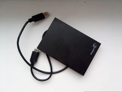 Лот: 10856712. Фото: 1. Внешний жёсткий диск 500gb seagate... Внешние жесткие диски