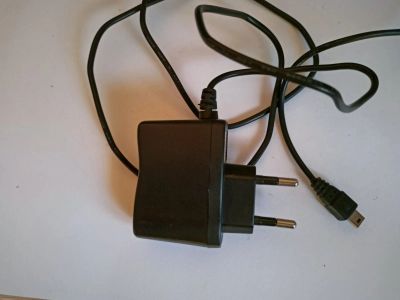 Лот: 18891145. Фото: 1. зарядное miniUSB. Зарядные устройства, блоки питания, адаптеры сетевые для смартфонов