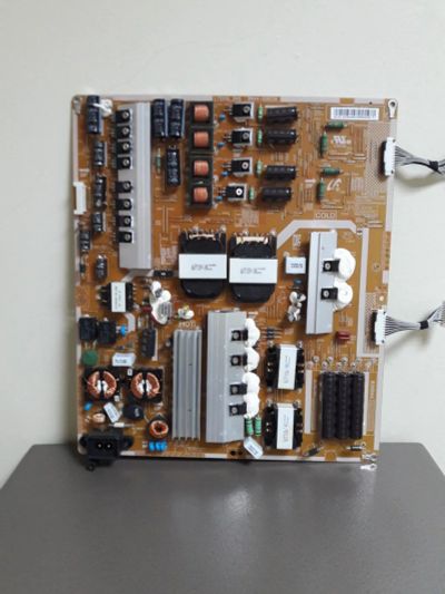 Лот: 11104342. Фото: 1. блок питания на тв samsung ue75f6400ak. Другое (тв и видео)