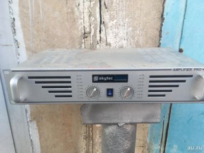 Лот: 13348615. Фото: 1. Усилитель Skytec PRO240 2x120W... Эстрадная акустика и усилители