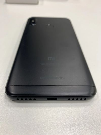 Лот: 14463371. Фото: 1. Xiaomi Mi A2 Lite 32Gb (4Gb) Black... Смартфоны