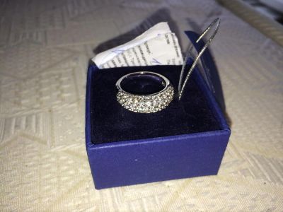 Лот: 6689523. Фото: 1. Кольцо Swarovski. Кольца, перстни